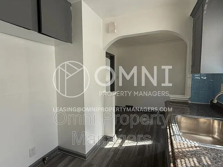 9747 Somerset Ave — Photo 7