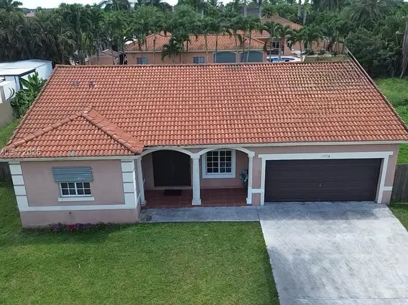 12998 SW 219th Ter, Miami, FL 33170