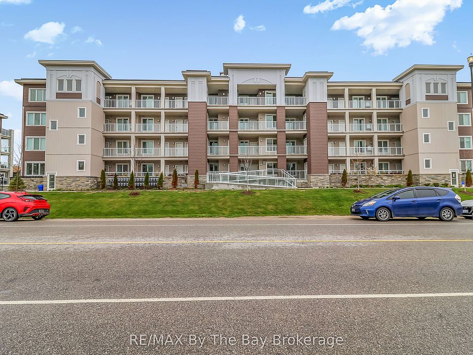 1st image of 5 Spooner Cres #311
