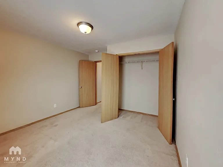 1123 S Brown Ave — Photo 12