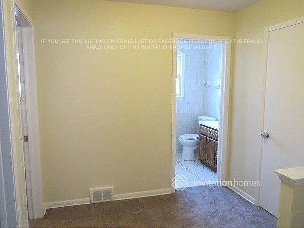 110 Englewood Ave — Photo 8