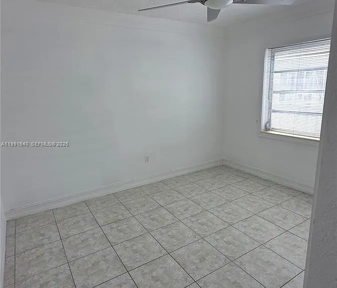 2114 Biarritz Dr #2 — Photo 9