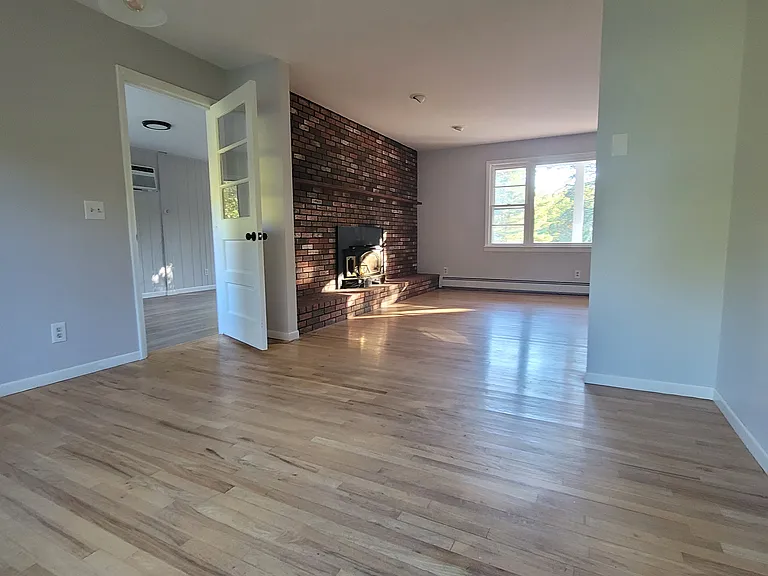 420 Crescent Ave — Photo 9