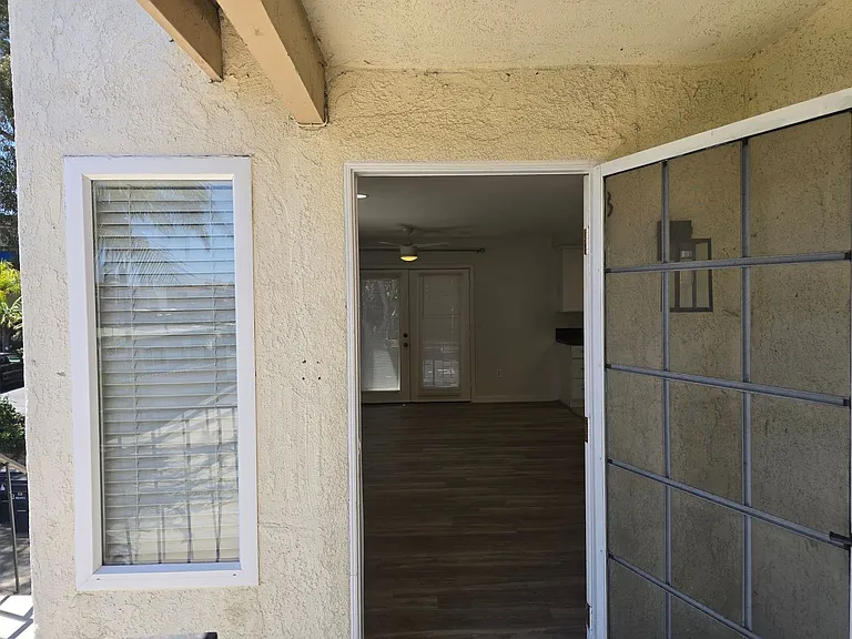 18651 Libra Cir — Photo 54