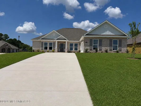 14165 Quill Ave, Biloxi, MS 39532
