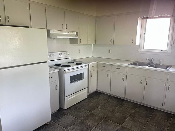 2nd image of 1159 12th St