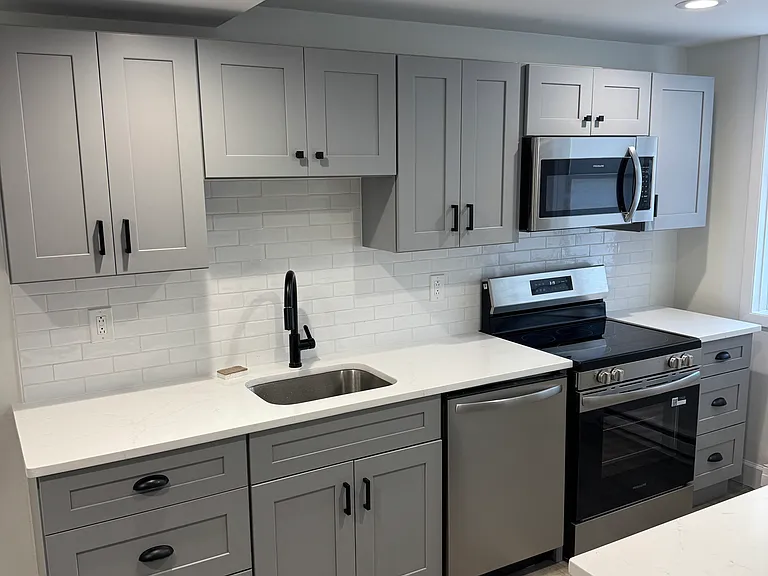 22 Keystone Ave #1 — Photo 5