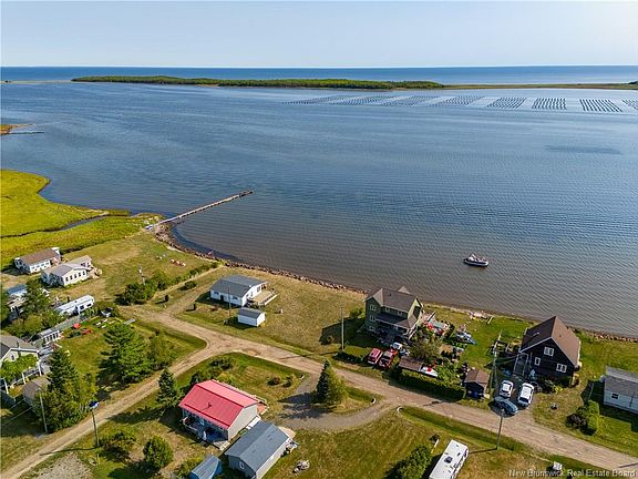 4th image of LOT De La Mer Blvd