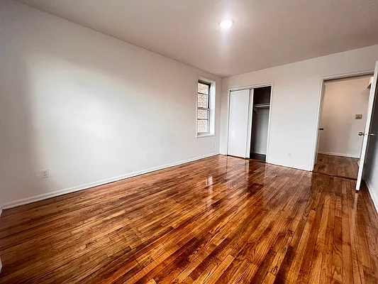 Rented by Queens Apartments Realty LLC | media 15