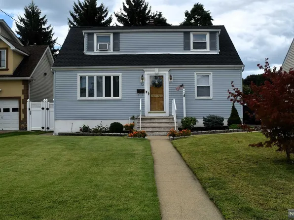 72 Godwin Ave, Elmwood Park, NJ 07407