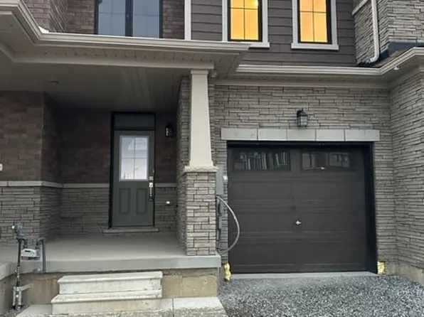 21 Vanilla Trl, Thorold, ON L2V 0K6
