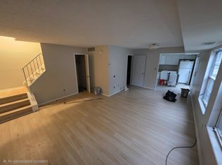 13874 Oakbrook Dr, North Royalton, OH 44133