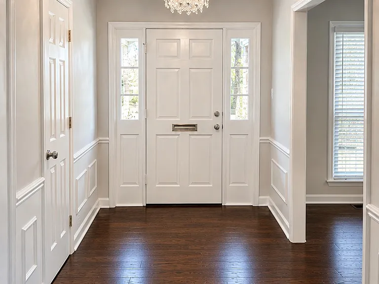 2134 Clinchfield Dr — Photo 3