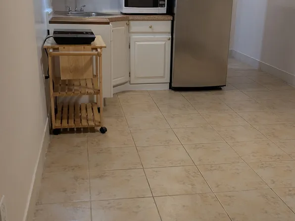 (undisclosed Address), Flushing, NY 11358