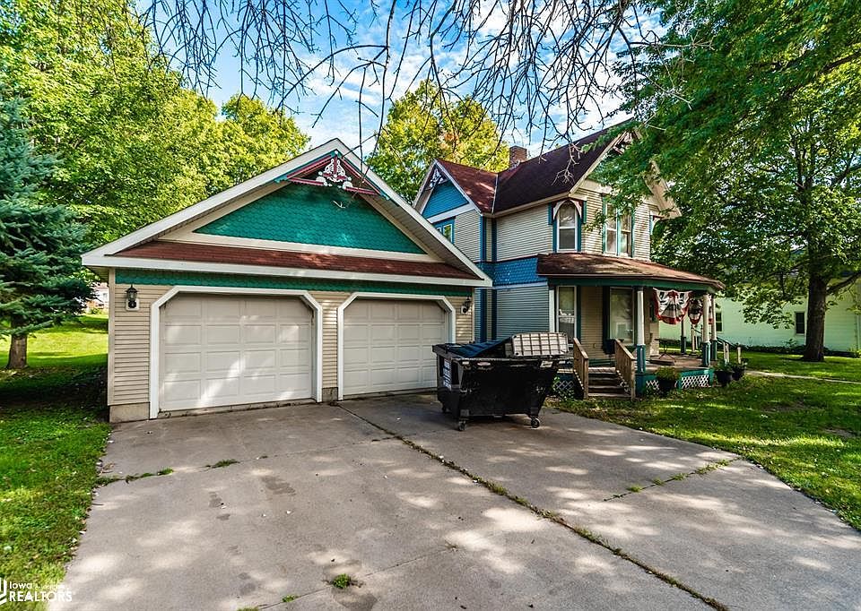 220 N Main St, Conrad, IA 50621 Zillow