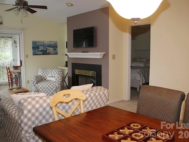 763 Southwest Dr — Photo 14