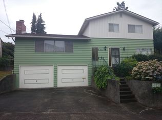 3949 SW Southern St, Seattle, WA 98136