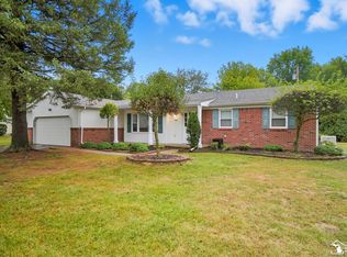 1749 Heather Dr, Temperance, MI 48182