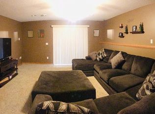 3156 River Falls Ct NW, Rochester, MN 55901