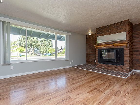 4th image of 4201 NE 137th Ave