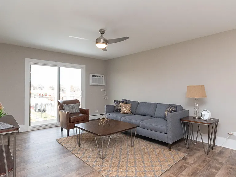 5134 N. Cumberland — Photo 18