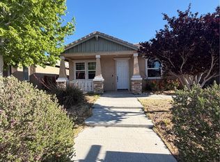 15940 Greyrock St, Victorville, CA 92395