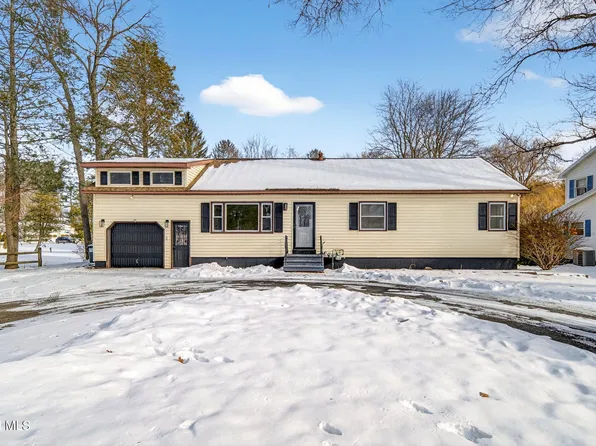 271 Vly Road, Niskayuna, NY 12309