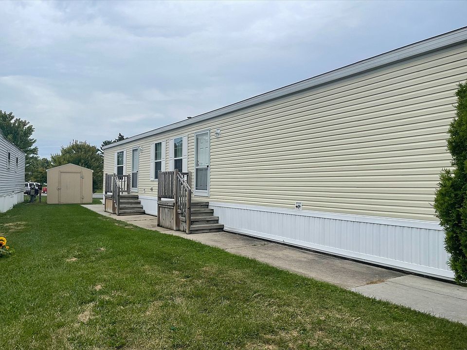 2nd image of 2700 Cox Rd #C636