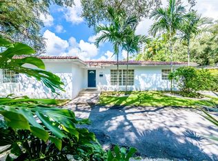 4160 Bay Point Rd, Miami, FL 33137