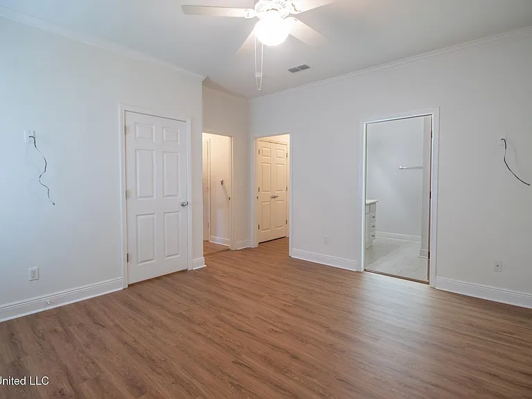 126 Miramar Ave — Photo 12