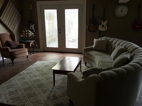 4th image of 5326 Stonecliffe Dr