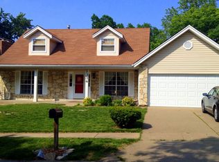 1334 Eaglebrooke Ct, Ballwin, MO 63021
