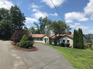 3 Evergreen Rd, Danbury, CT 06811