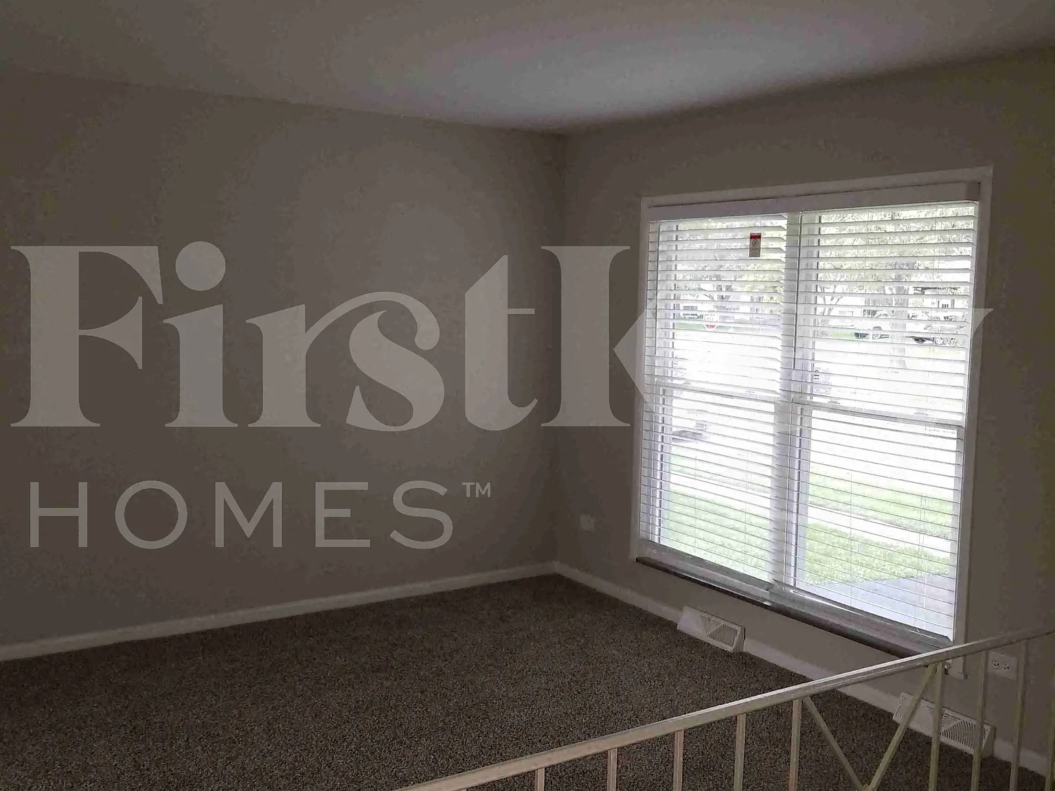 4 bed, 2.0 bath, 1500 sqft, $2,805 — Photo 3