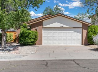 10315 Oso Grande Rd NE, Albuquerque, NM 87111