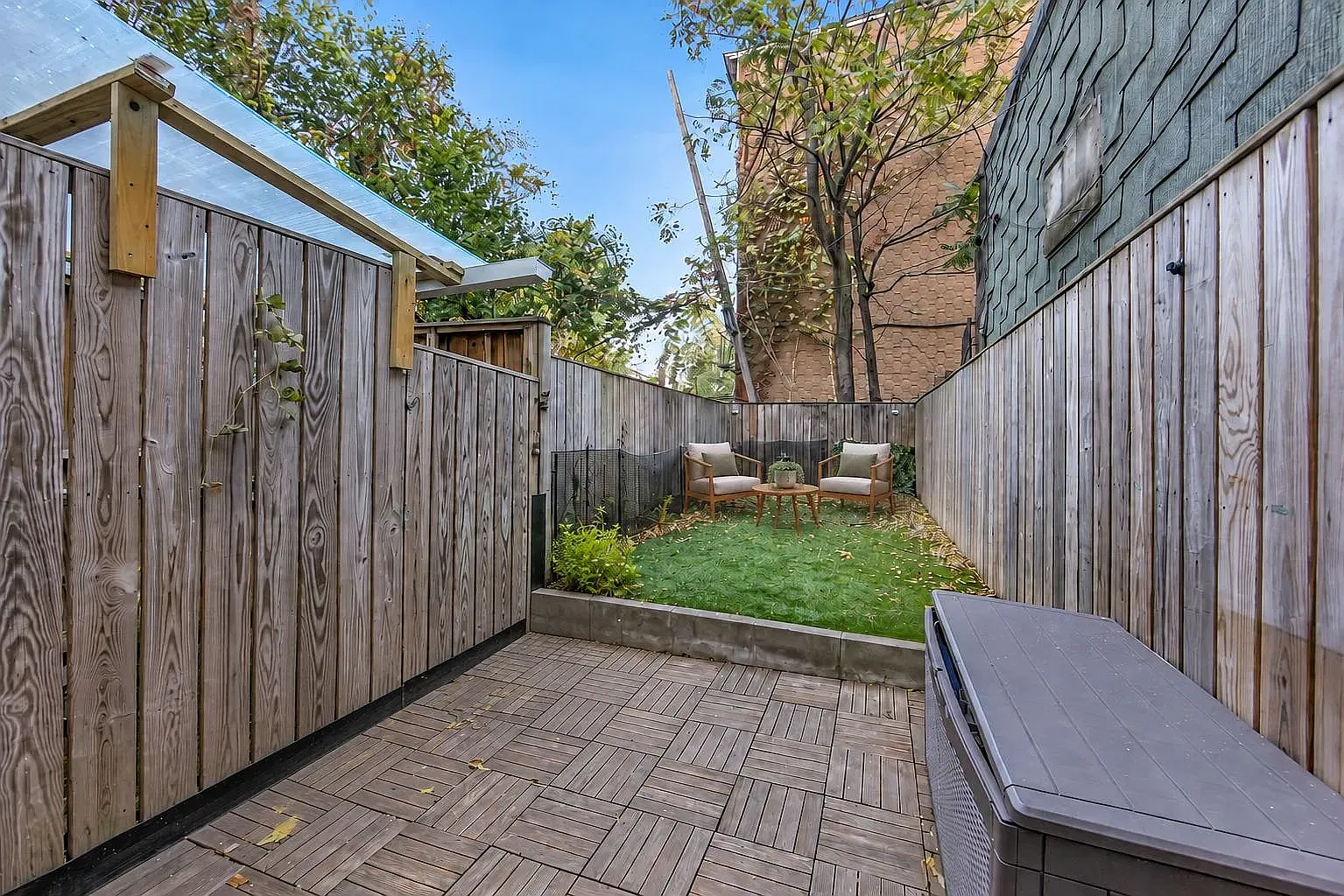 157 Wilson Avenue — Photo 2