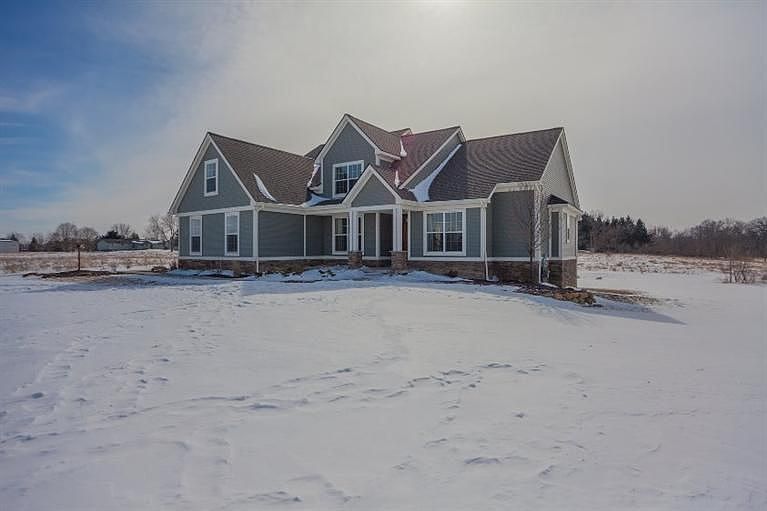 1st image of 3755 Taylor Ln