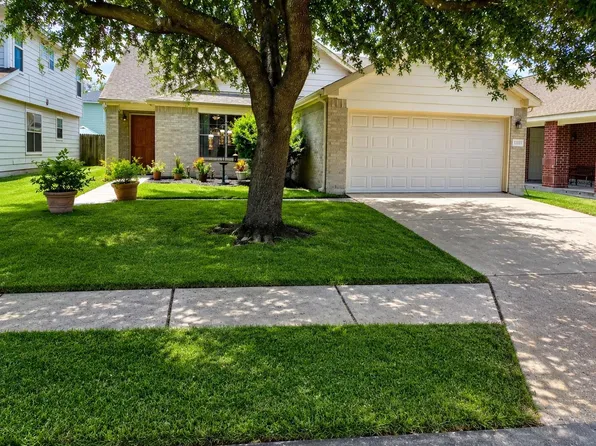 11323 Granite Rock Ln, Tomball, TX 77375