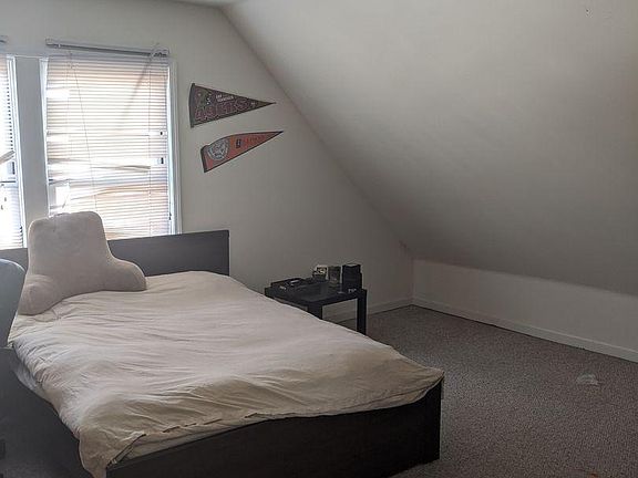 5th image of 2341 N Milwaukee Ave #S91x2gmk4