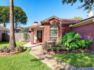 10422 N Shadowdale Dr, Houston, TX 77041