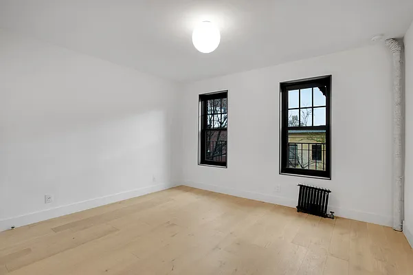 Rented by Brighton Management | media 11