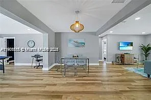 410 Pennsylvania Ave — Photo 9