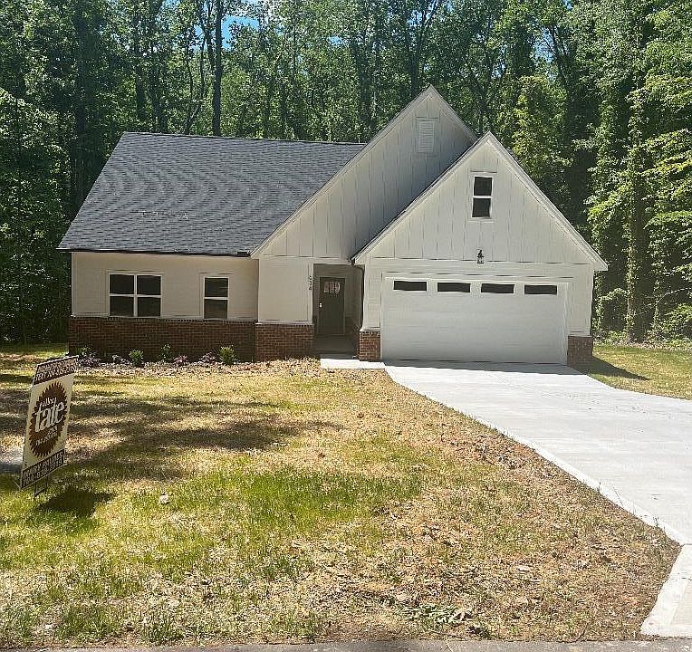 1st image of 634 Saint Cloud Dr