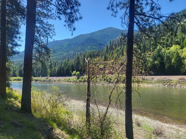 326 Quarter Circle Cross Dr, Saint Regis, MT 59866