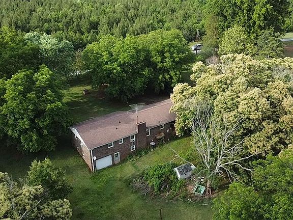 5th image of 713 Eastbend Ln