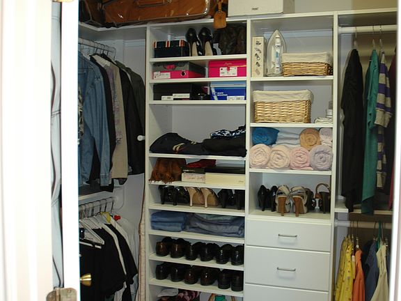 Master Closet-1