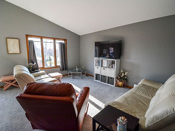 3rd image of 3536 Kelsey Ln SW