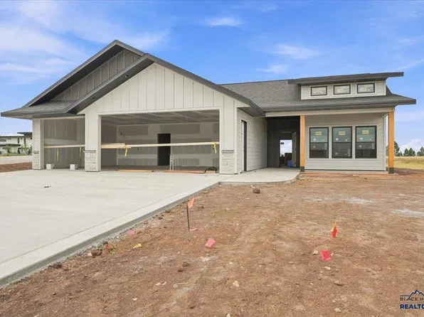 1406 Blue Sage Rd, Spearfish, SD 57783