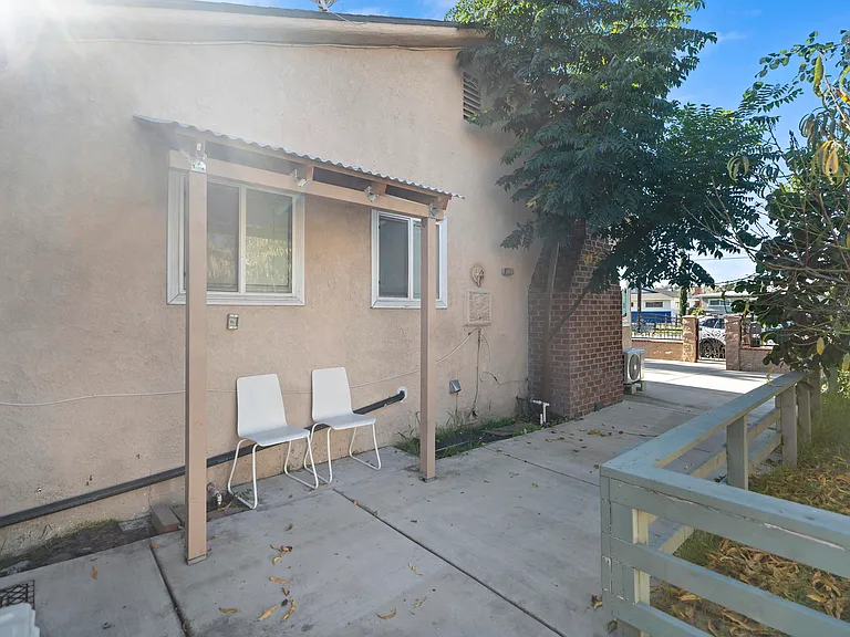 1832 S White Ave #B — Photo 14