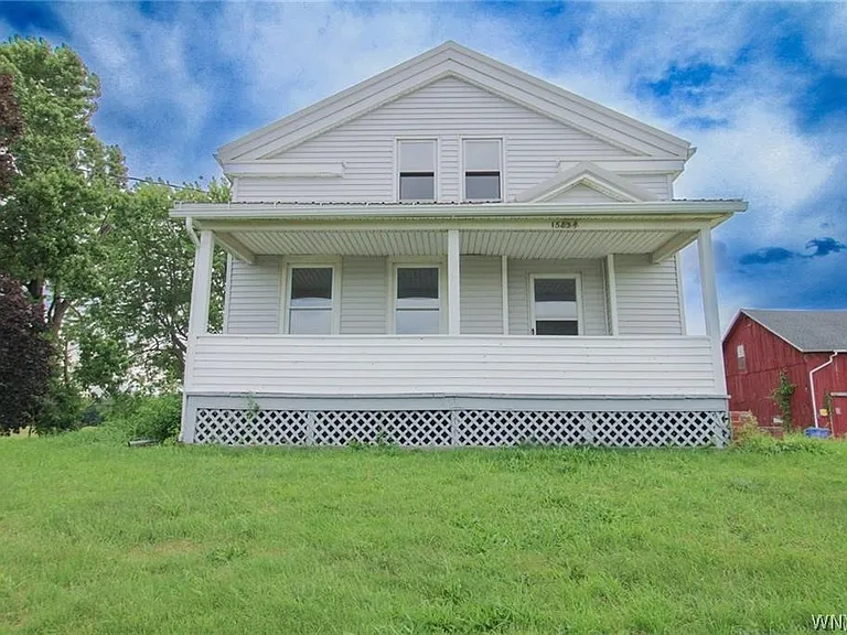 15634 Lakeshore Rd — Photo 3
